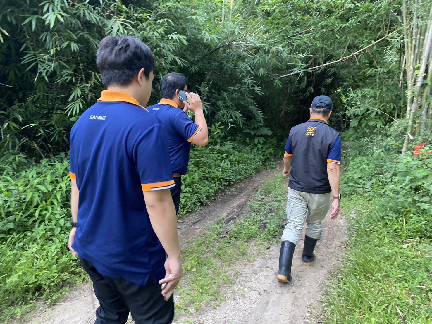 title - ผู้ตรวจราชการ ส.ป.ก. (เขต 15,16 และ 17) ประชุมตรวจติดตามความก้าวหน้าการดำเนินงานตามแผนงานตรวจราชการและลงพื้นที่โครงการที่เกี่ยวข้องในเขตปฏิรูปที่ดิน ประจําปีงบประมาณ 2568 รอบที่ 2 ณ ส.ป.ก.จังหวัดลำปาง